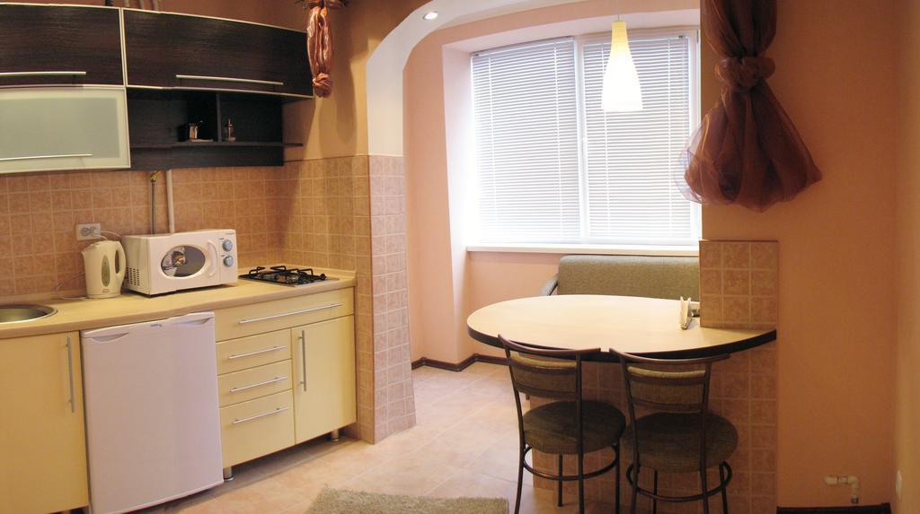 Apartments On Negruzzi 6/2 คีชีเนา ภายนอก รูปภาพ