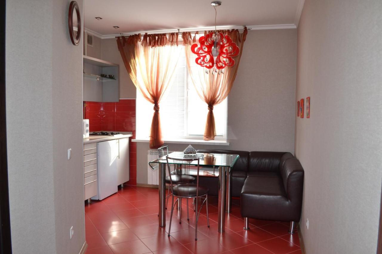 Apartments On Negruzzi 6/2 คีชีเนา ภายนอก รูปภาพ
